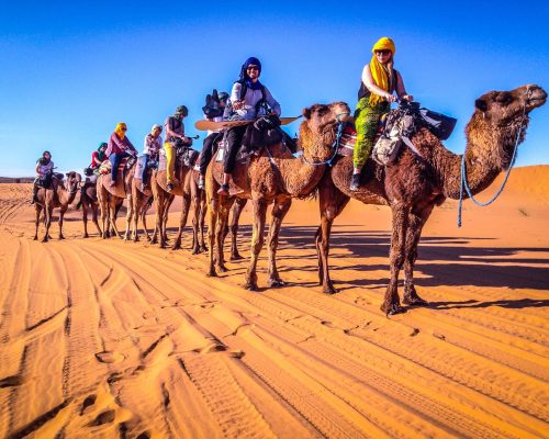 Paseo-en-camello-por-desierto-de-Marruecos-2