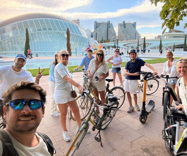 WhatsApp Image 2025-11-19 at 09.14.33